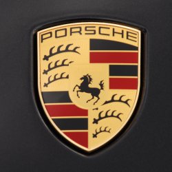 Emblem vom Porsche Boxster S